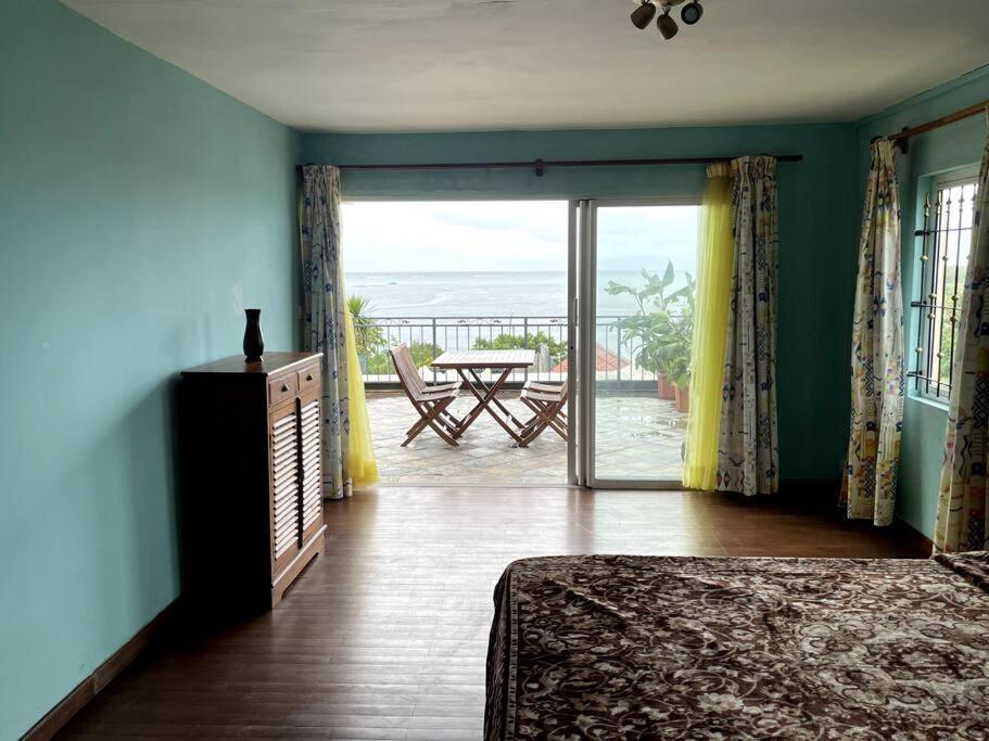 2 Bedroom -villa Ibiza * Trou d'Eau Douce